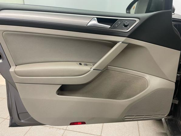 Volkswagen Golf VII с пробегом 2013 года, цена 1 048 000 рублей, 201000 км, хэтчбек, Автокод Объявления