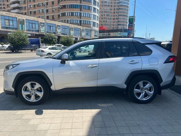 Toyota RAV4 V (XA50) с пробегом 2021 года, цена 2 900 000 рублей, 32000 км, внедорожник, Автокод Объявления