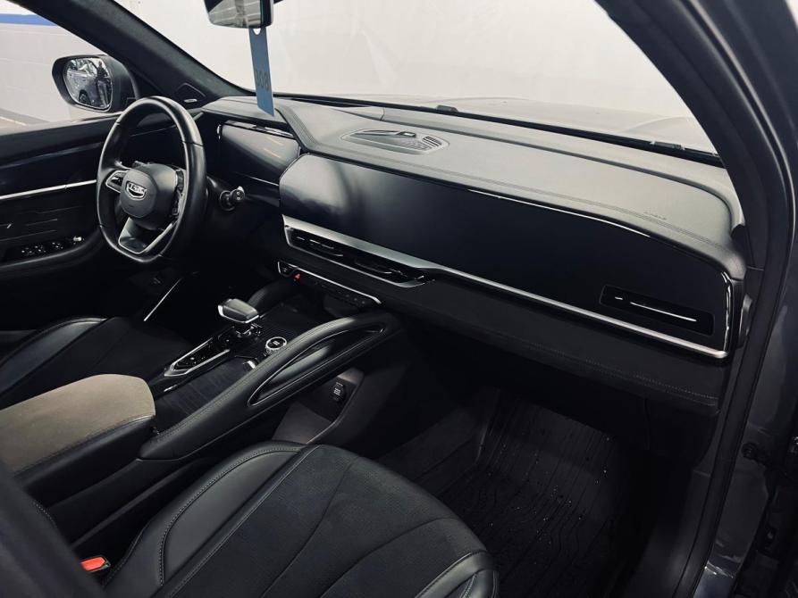 Geely Monjaro I Санкт-Петербург  - изображение 8