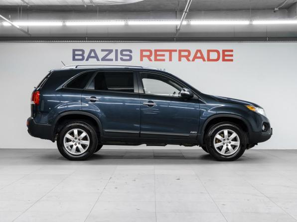 Kia Sorento II с пробегом 2012 года, цена 1 250 000 рублей, 293098 км, внедорожник, Автокод Объявления
