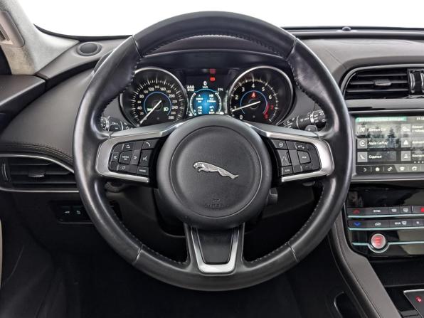 Jaguar F-Pace I с пробегом 2019 года, цена 3 399 000 рублей, 94499 км, внедорожник, Автокод Объявления