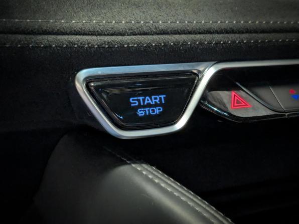 Geely Monjaro I Рестайлинг с пробегом 2024 года, цена 3 349 500 рублей, 57000 км, внедорожник, Автокод Объявления