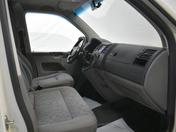Volkswagen Caravelle T5 с пробегом 2007 года, цена 999 000 рублей, 304230 км, минивэн, Автокод Объявления