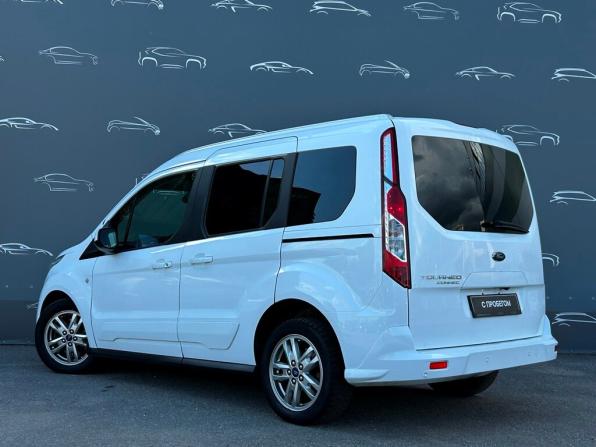 Ford Tourneo Connect II Рестайлинг с пробегом 2019 года, цена 1 584 800 рублей, 181023 км, минивэн, Автокод Объявления