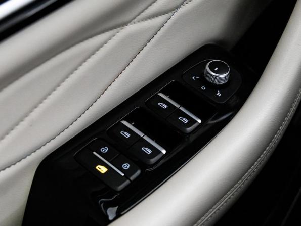 Geely Monjaro I с пробегом 2023 года, цена 2 999 000 рублей, 69582 км, внедорожник, Автокод Объявления