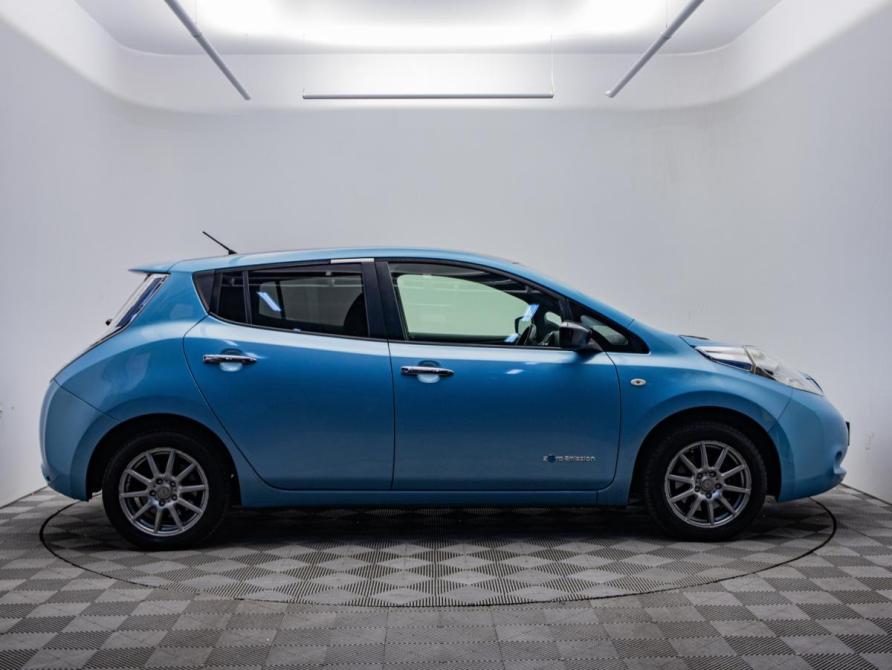 Nissan Leaf I (ZE0/AZE0) Москва  - изображение 7