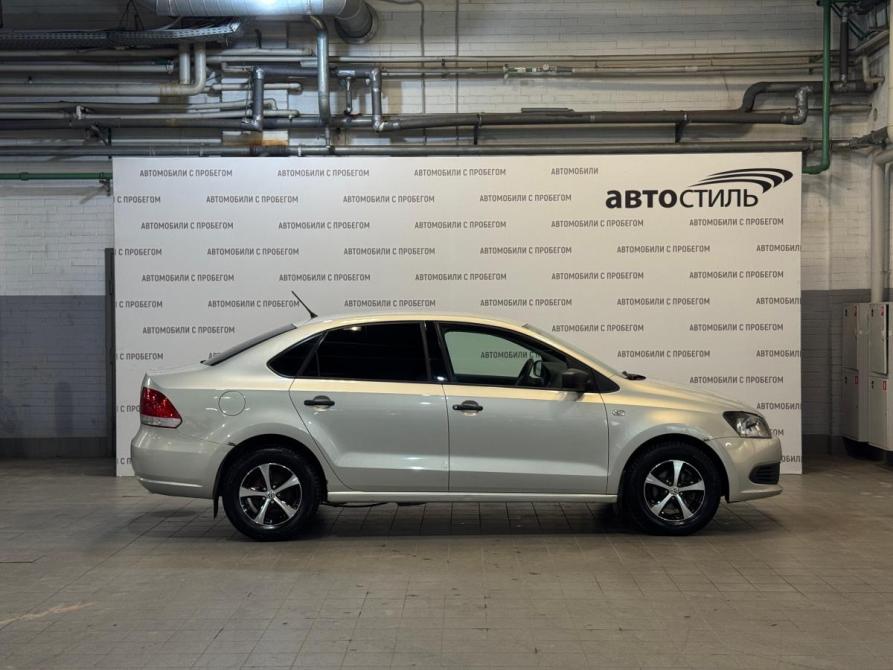 Volkswagen Polo V Санкт-Петербург  - изображение 4