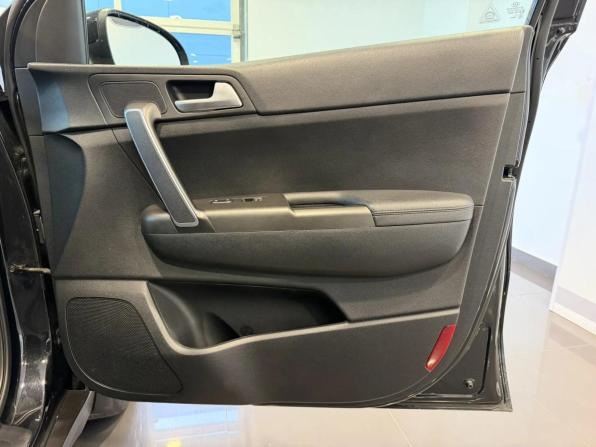 Kia Sportage IV Рестайлинг с пробегом 2020 года, цена 2 180 000 рублей, 106789 км, внедорожник, Автокод Объявления