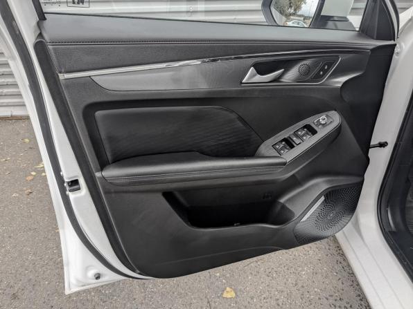 Haval Jolion I с пробегом 2023 года, цена 1 580 000 рублей, 121927 км, внедорожник, Автокод Объявления