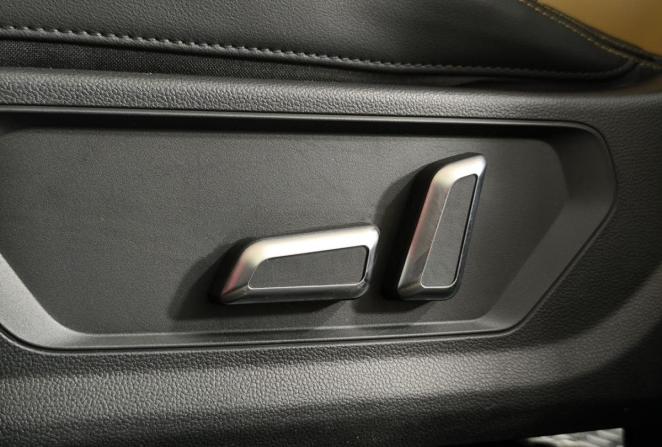 Haval Jolion I Рестайлинг с пробегом 2023 года, цена 2 070 000 рублей, 49998 км, внедорожник, Автокод Объявления