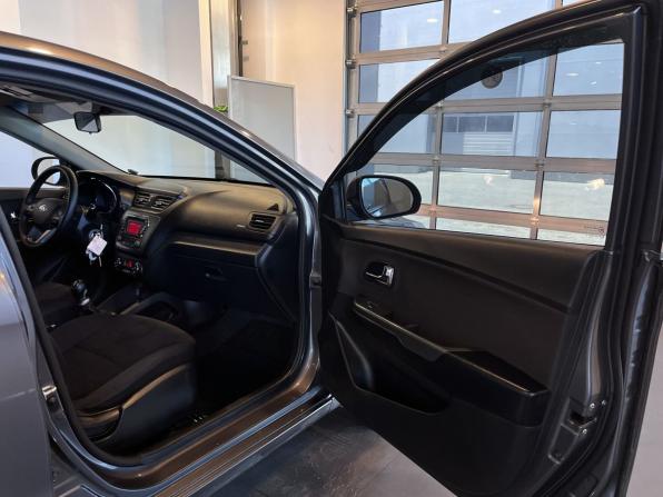 Kia Rio III с пробегом 2013 года, цена 831 000 рублей, 198343 км, седан, Автокод Объявления