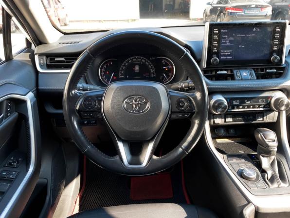 Toyota RAV4 V (XA50) с пробегом 2021 года, цена 3 619 000 рублей, 75428 км, внедорожник, Автокод Объявления
