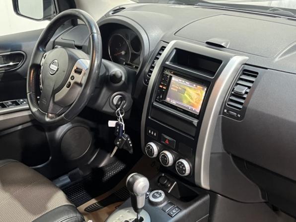 Nissan X-Trail II с пробегом 2010 года, цена 1 085 000 рублей, 175914 км, внедорожник, Автокод Объявления