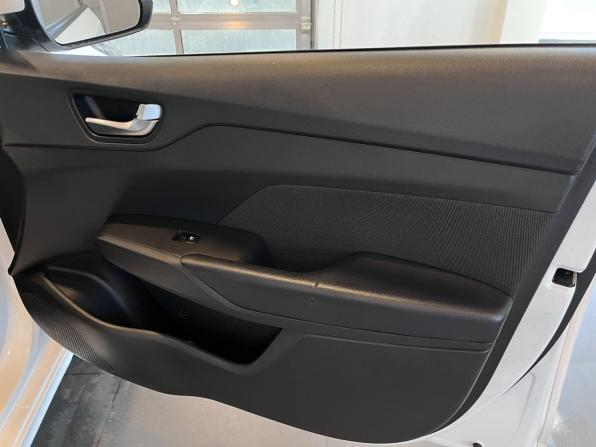 Hyundai Solaris II Рестайлинг с пробегом 2022 года, цена 1 459 400 рублей, 112591 км, седан, Автокод Объявления