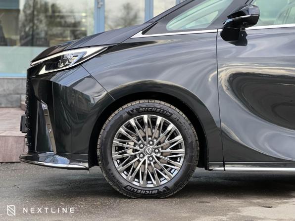 Новый Lexus LM II 2026 года, цена 16 990 000 рублей, минивэн, Автокод Объявления