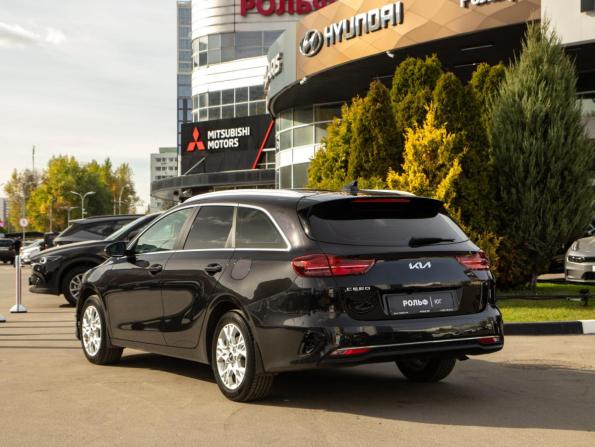 Kia Ceed III Рестайлинг с пробегом 2022 года, цена 1 848 000 рублей, 115349 км, универсал, Автокод Объявления