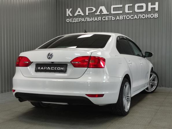 Volkswagen Jetta VI с пробегом 2013 года, цена 850 000 рублей, 251314 км, седан, Автокод Объявления