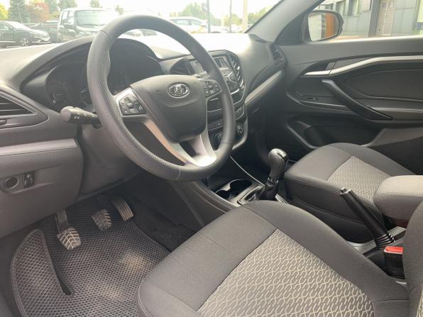 Lada (ВАЗ) Vesta I с пробегом 2021 года, цена 1 270 000 рублей, 62745 км, универсал, Автокод Объявления