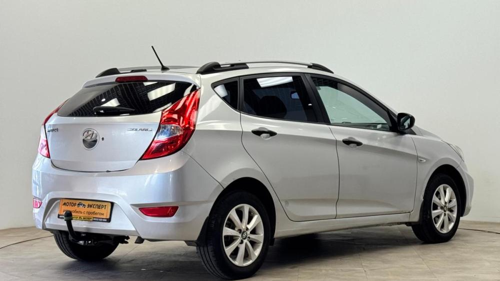 Hyundai Solaris I Киров  - изображение 4