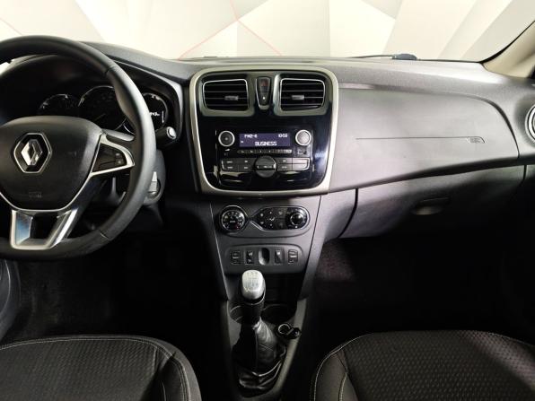 Renault Logan II Рестайлинг с пробегом 2020 года, цена 749 000 рублей, 148842 км, седан, Автокод Объявления