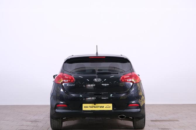 Kia Ceed II с пробегом 2014 года, цена 899 000 рублей, 146000 км, хэтчбек, Автокод Объявления