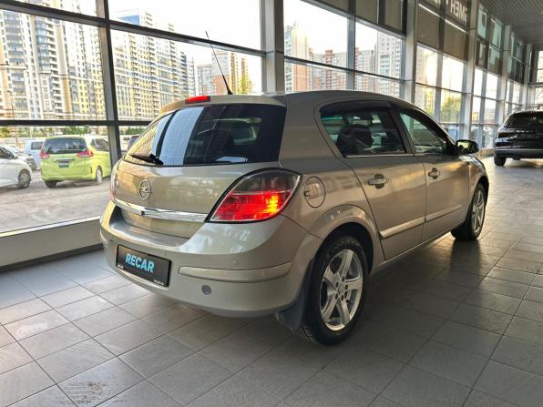 Opel Astra H Рестайлинг с пробегом 2008 года, цена 399 000 рублей, 217771 км, хэтчбек, Автокод Объявления