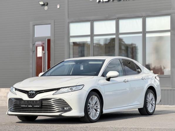 Toyota Camry VIII (XV70) с пробегом 2019 года, цена 2 570 000 рублей, 103502 км, седан, Автокод Объявления