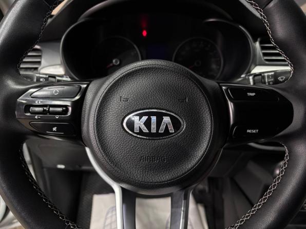 Kia Rio IV с пробегом 2018 года, цена 1 265 000 рублей, 168450 км, седан, Автокод Объявления