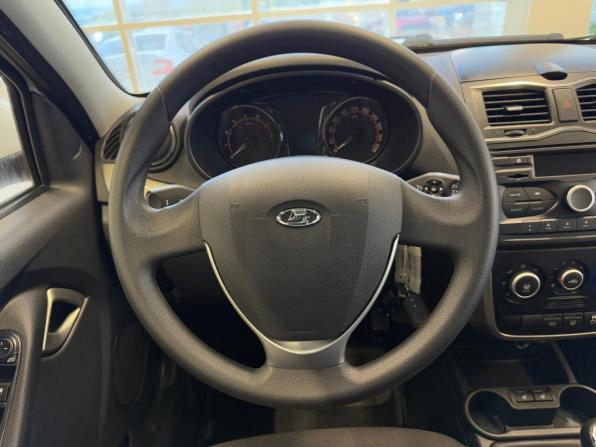 Lada (ВАЗ) Granta I Рестайлинг с пробегом 2020 года, цена 730 000 рублей, 52000 км, хэтчбек, Автокод Объявления