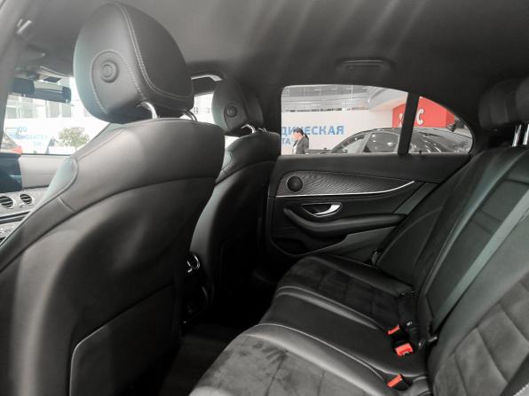 Mercedes-Benz E-Класс V (W213 S213 C238) Рестайлинг с пробегом 2021 года, цена 4 430 000 рублей, 79272 км, седан, Автокод Объявления
