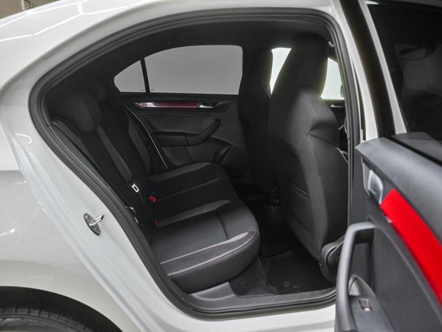 Volkswagen Polo VI Челябинск  - изображение 16