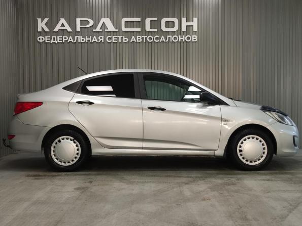 Hyundai Solaris I с пробегом 2013 года, цена 640 000 рублей, 151000 км, седан, Автокод Объявления