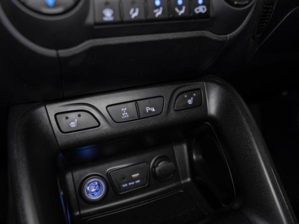 Hyundai ix35 I Рестайлинг с пробегом 2015 года, цена 1 170 000 рублей, 216423 км, внедорожник, Автокод Объявления