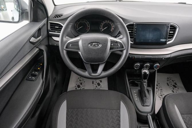 Lada (ВАЗ) Vesta I с пробегом 2024 года, цена 1 299 000 рублей, 53100 км, седан, Автокод Объявления