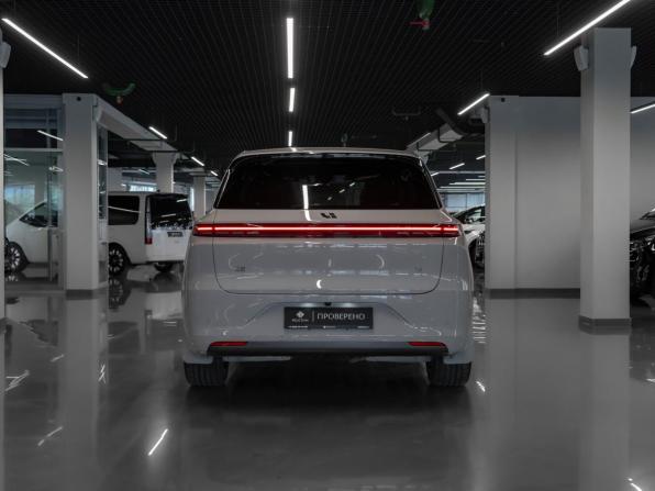 Li Auto (Lixiang) L6 с пробегом 2024 года, цена 5 280 000 рублей, 39120 км, внедорожник, Автокод Объявления