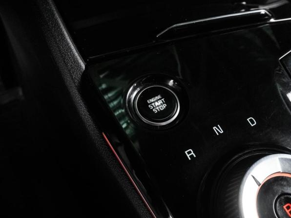 Kia Sportage V с пробегом 2022 года, цена 2 659 000 рублей, 208218 км, внедорожник, Автокод Объявления