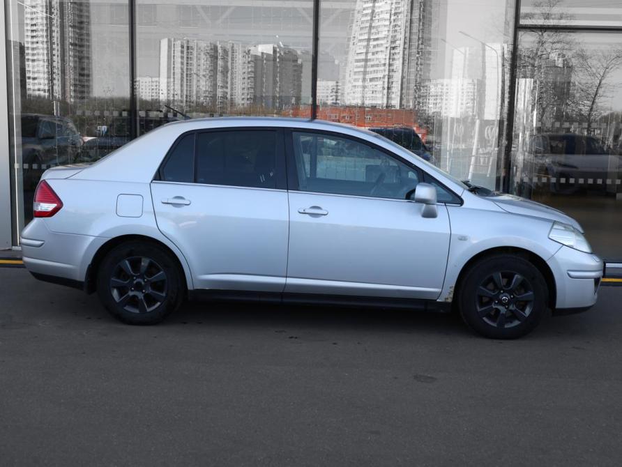 Nissan Tiida I Москва  - изображение 4