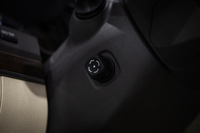 Toyota Land Cruiser 200 Series Рестайлинг 2 с пробегом 2015 года, цена 4 657 436 рублей, 301456 км, внедорожник, Автокод Объявления