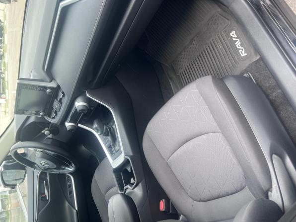 Toyota RAV4 V (XA50) с пробегом 2021 года, цена 3 780 000 рублей, 84594 км, внедорожник, Автокод Объявления