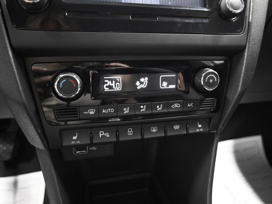 Skoda Rapid I Рестайлинг Тверь  - изображение 14