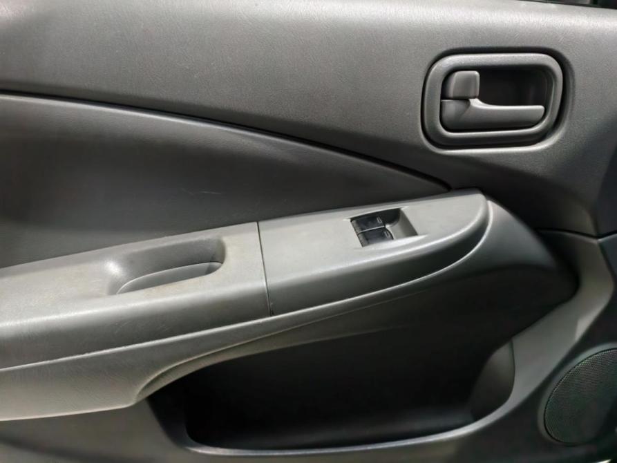 Nissan Almera Classic I Курск  - изображение 14