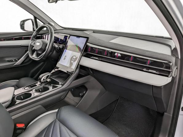 Geely Atlas II с пробегом 2023 года, цена 2 355 000 рублей, 87384 км, внедорожник, Автокод Объявления