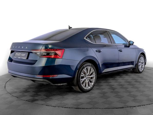 Skoda Superb III Рестайлинг с пробегом 2022 года, цена 3 200 000 рублей, 74618 км, лифтбек, Автокод Объявления