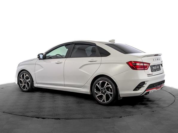 Lada (ВАЗ) Vesta I с пробегом 2021 года, цена 1 180 000 рублей, 121320 км, седан, Автокод Объявления
