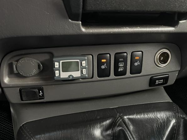 Toyota Hilux VII Рестайлинг с пробегом 2012 года, цена 1 299 999 рублей, 528610 км, offers.body_type.unknown, Автокод Объявления