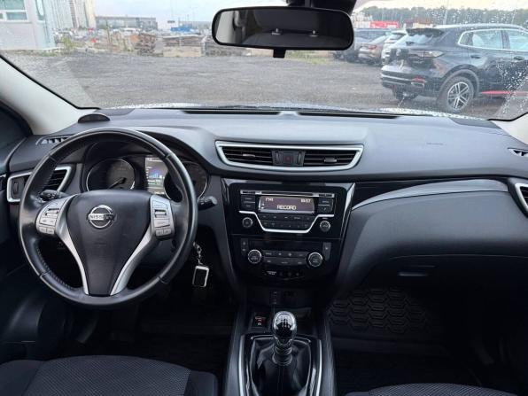 Nissan Qashqai II с пробегом 2017 года, цена 1 375 000 рублей, 106000 км, внедорожник, Автокод Объявления
