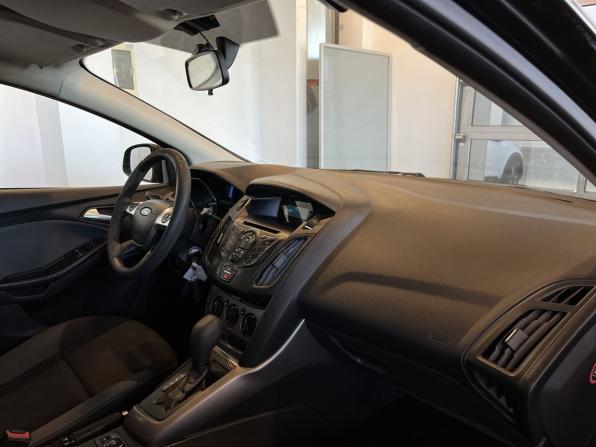 Ford Focus III с пробегом 2013 года, цена 635 000 рублей, 175232 км, седан, Автокод Объявления