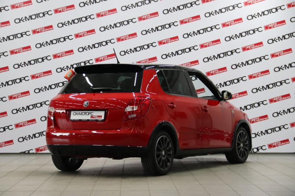Skoda Fabia II Рестайлинг Сургут  - изображение 2