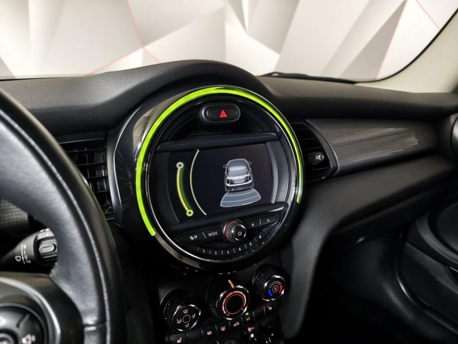 Mini Hatch III (F55/F56) Москва  - изображение 16