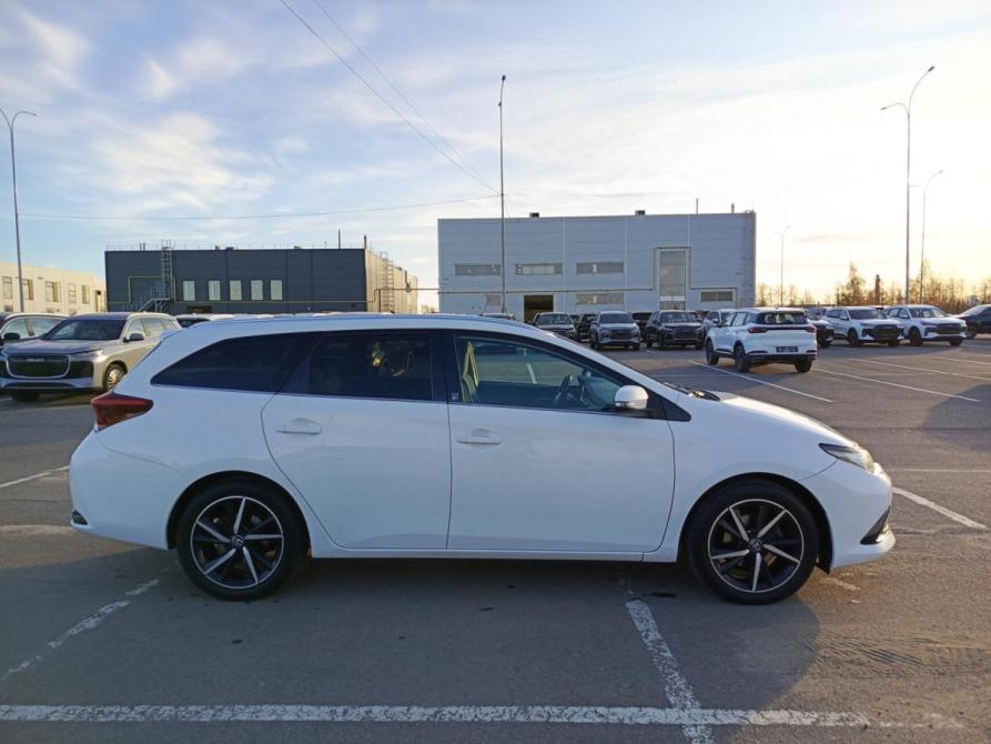 Toyota Auris II Рестайлинг Чебоксары  - изображение 5